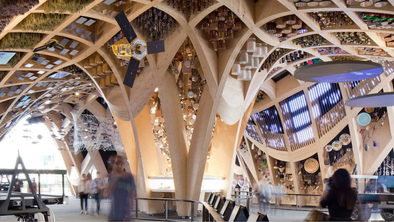 Pavillon français lors de l'exposition universelle de Milan en 2015 fait par XTU, structure en bois